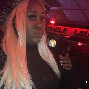 Meet your Posher, Kameeka